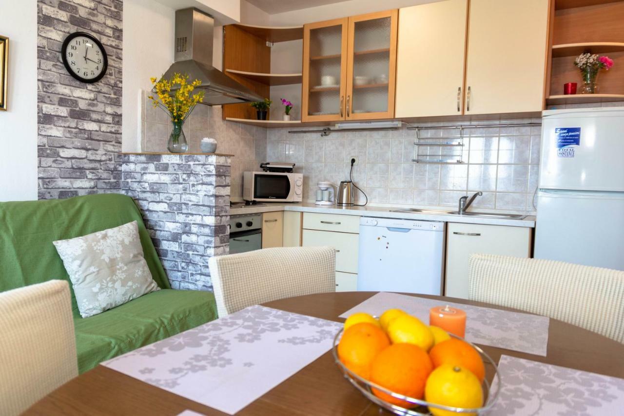 Antonio Apartment Kastela Luaran gambar